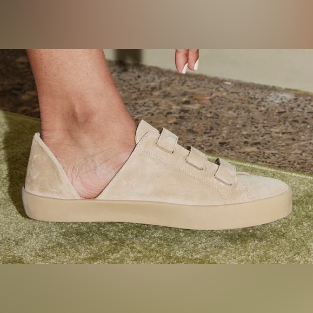 LIBBY D'ORSAY SNEAKER